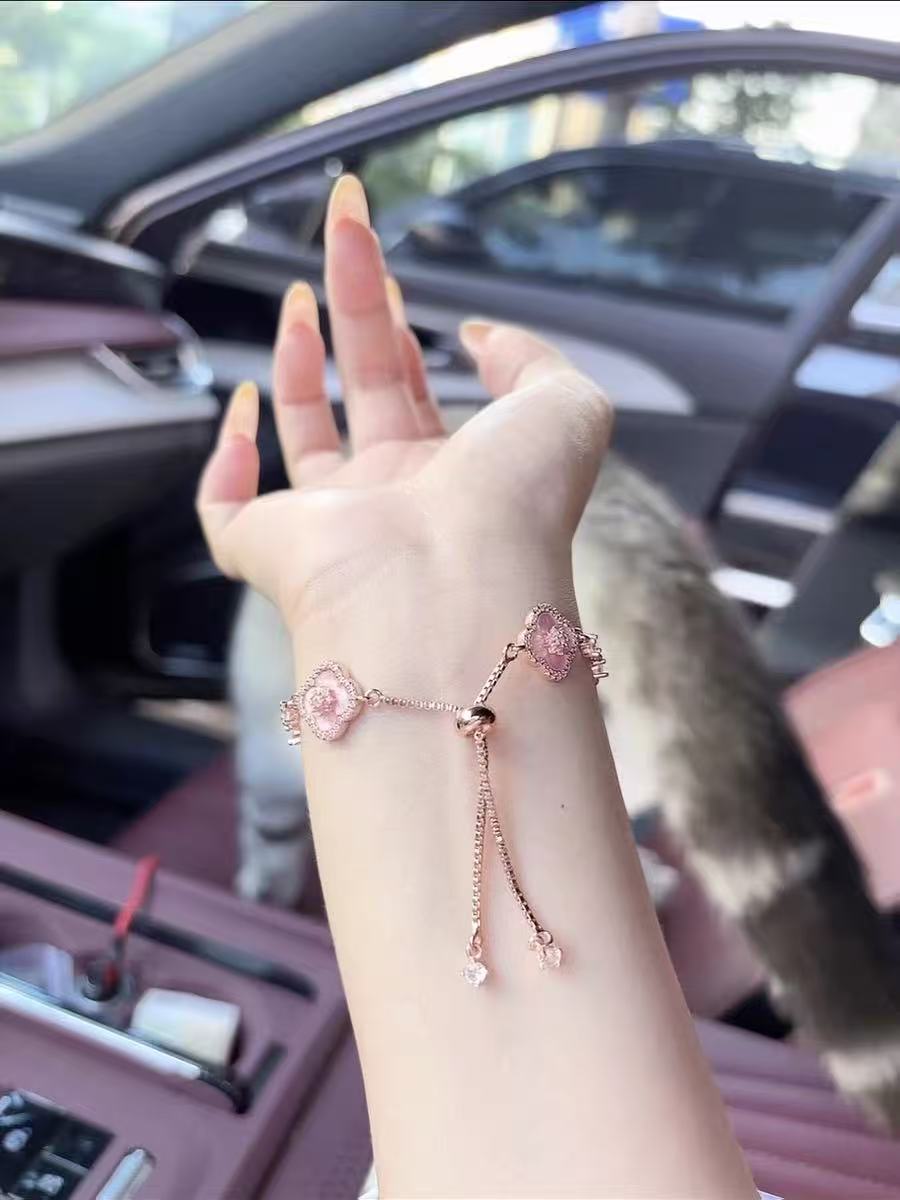 Sakura Bracelet